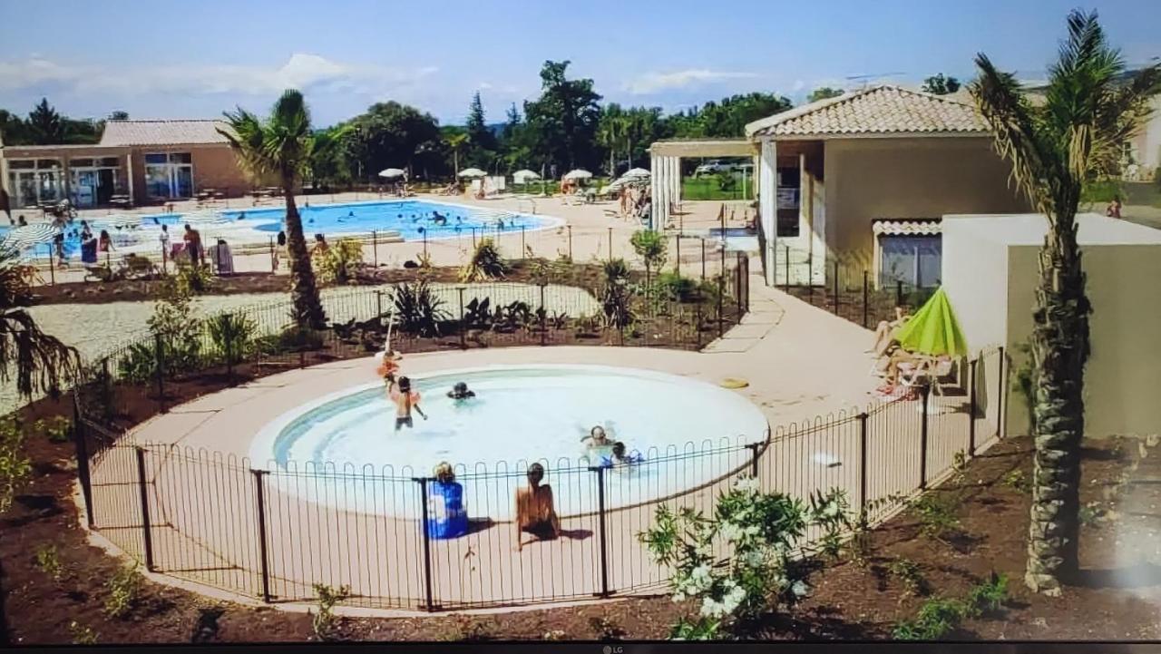 Maison Village Vacances Demeures Du Ventoux Aubignan Esterno foto